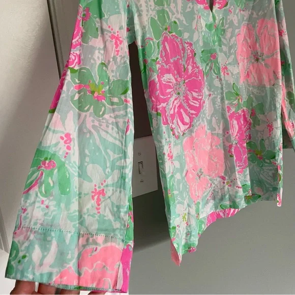 Lilly Pulitzer "Amelia Island" Green Pink Floral Blouse Tunic Top - Picture 5 of 13